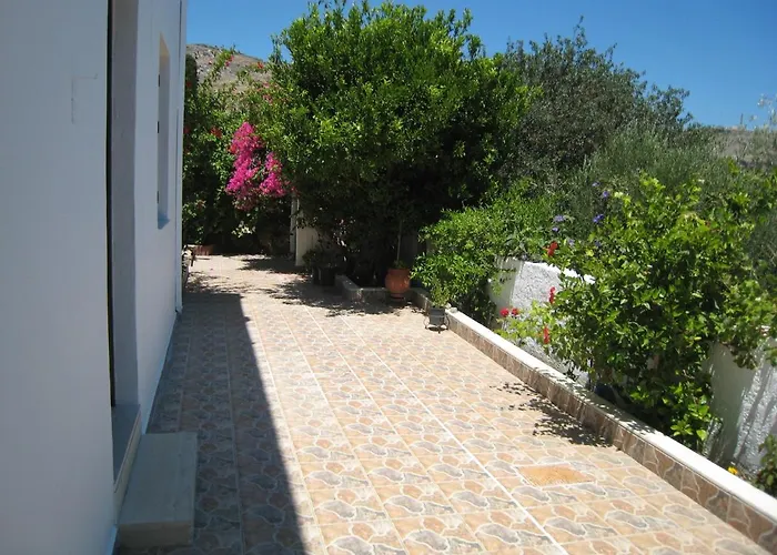 Eleftheria Lindian I * Lindos (Rhodes)