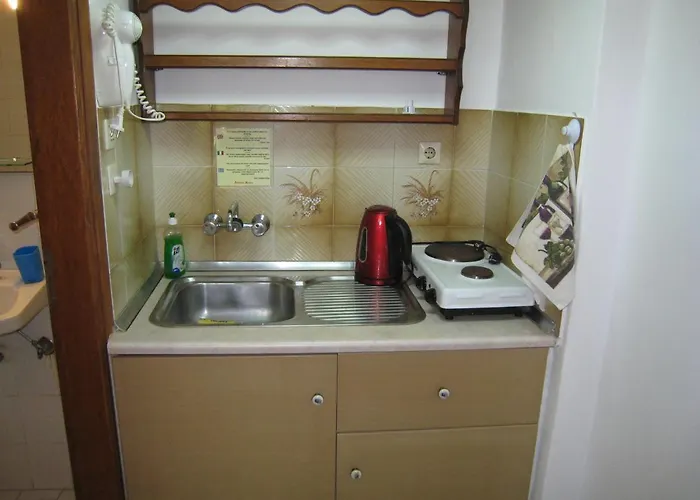 Eleftheria Lindian I Apartment *